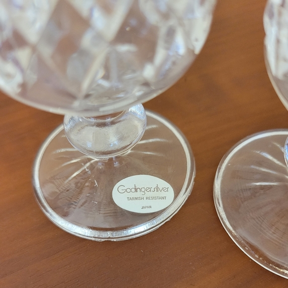 Vintage Godinger Crystal & Silver Footed Salt & Pepper Shakers - Picture 5 of 5